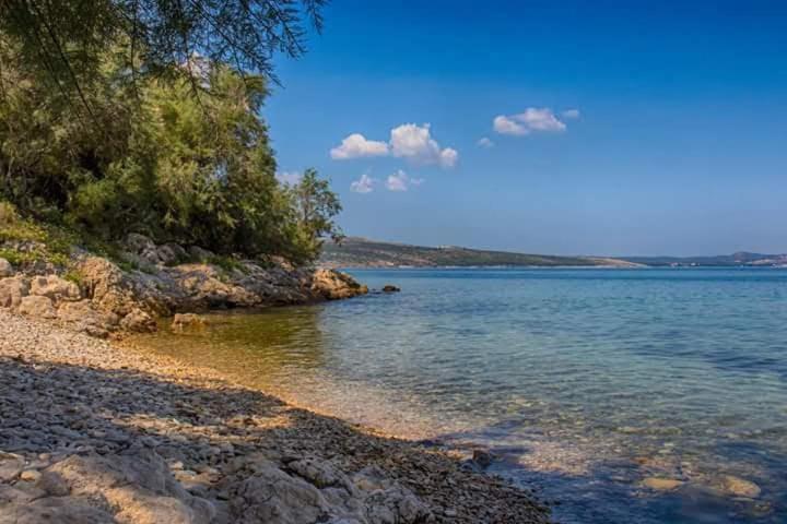 Apartments Cetiri Sestrice Novigrad  Esterno foto