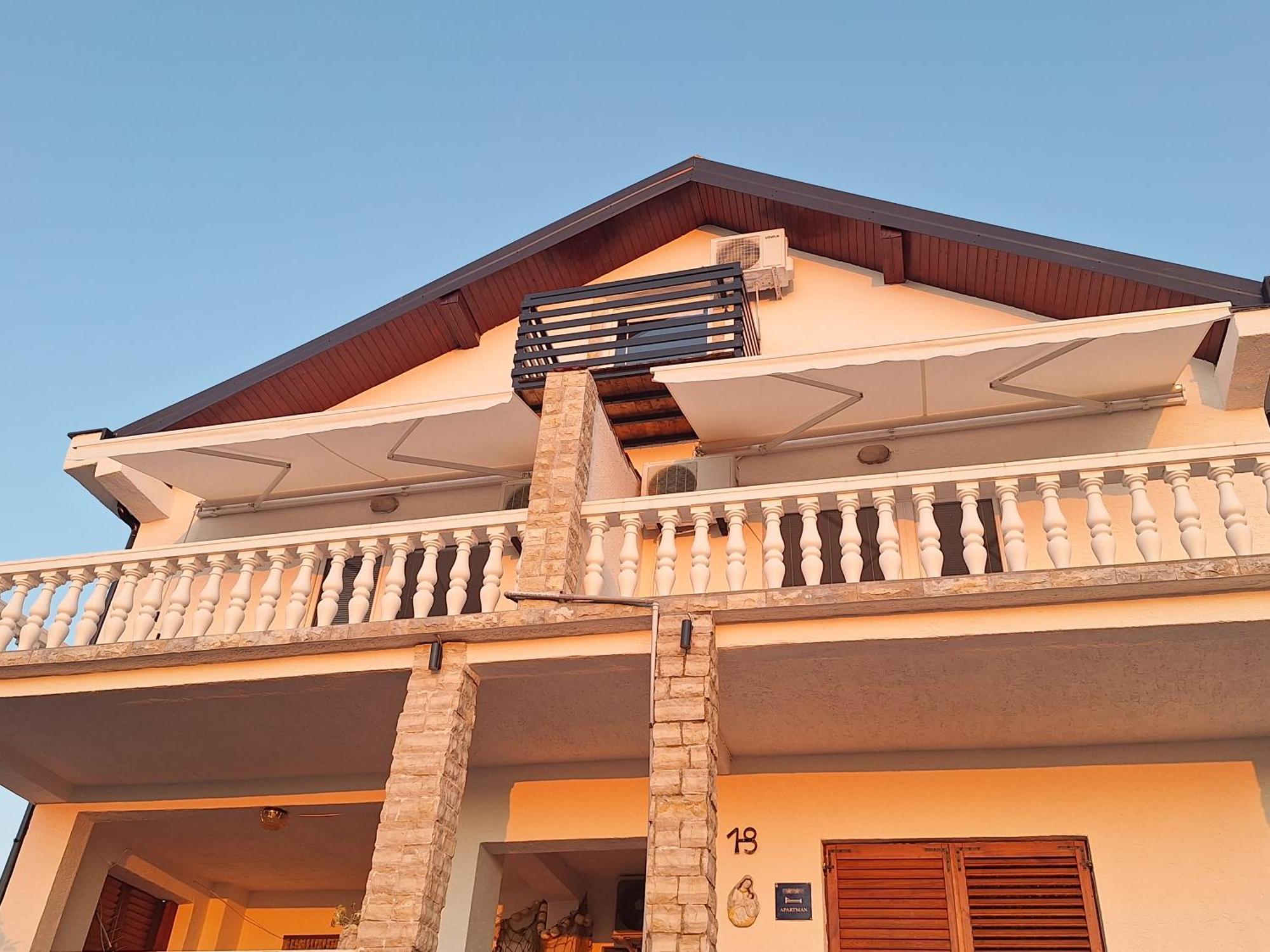 Apartments Cetiri Sestrice Novigrad  Esterno foto